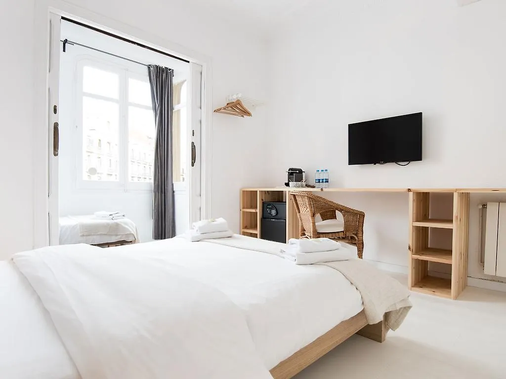 Bruc & Bruc Guest House Barcelona Hostel